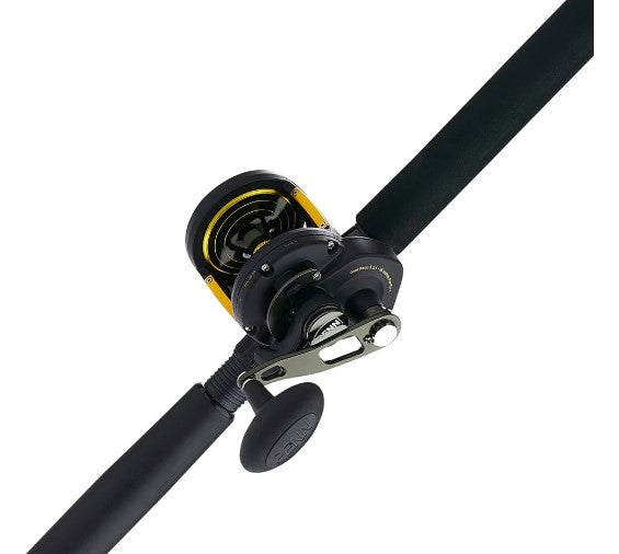 Penn SQLII40NLDHS1530C70LBCH Squall II 40 Lever Drag Combo 7' 15-30LB