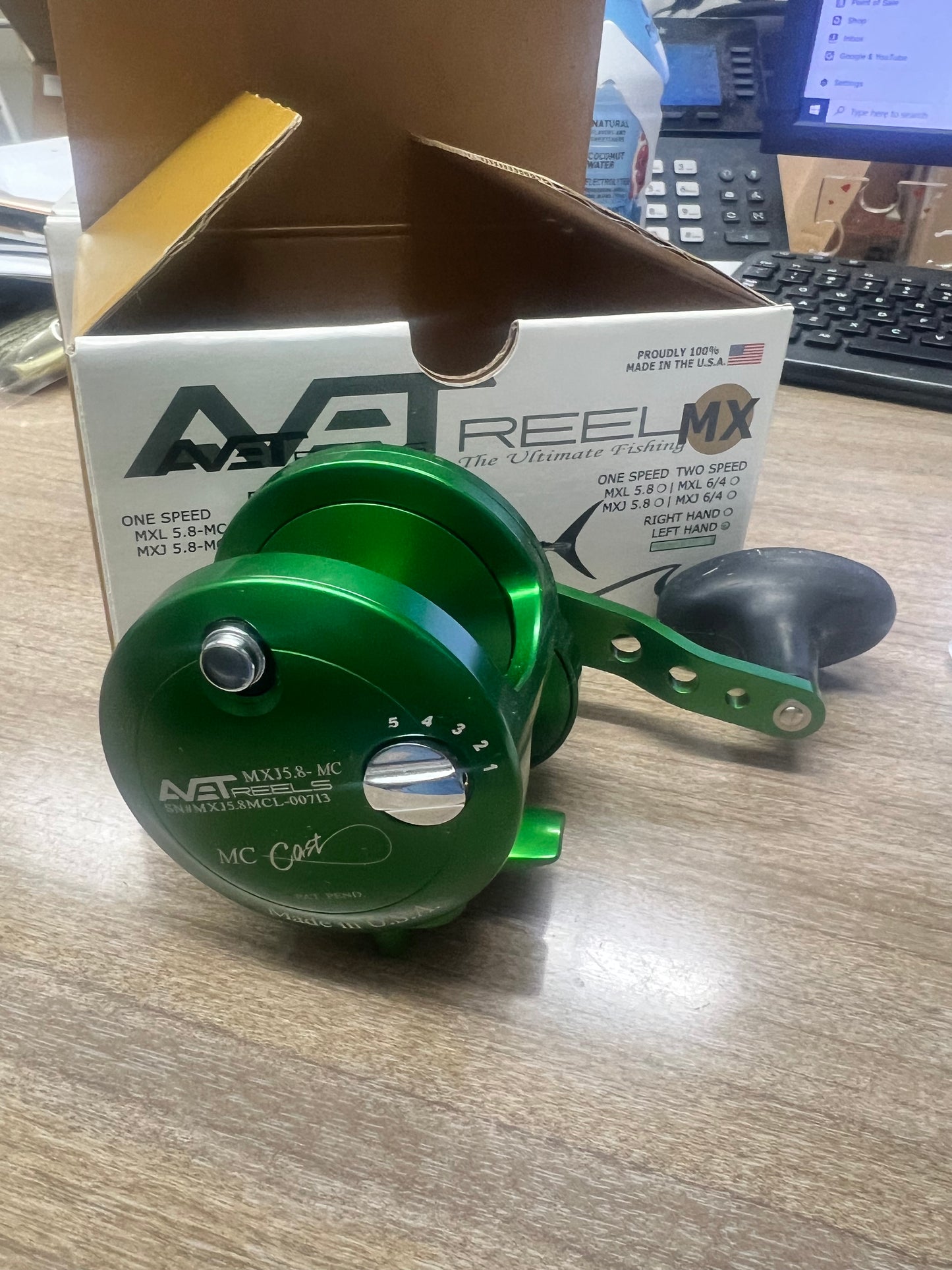 Avet Reels MXJ 5.8 MC LH Master Cast Control Special Green Lefty Left Hand Reel