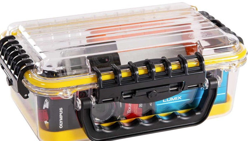 Plano 1460 Guide Series Waterproof Case Medium - Yellow.