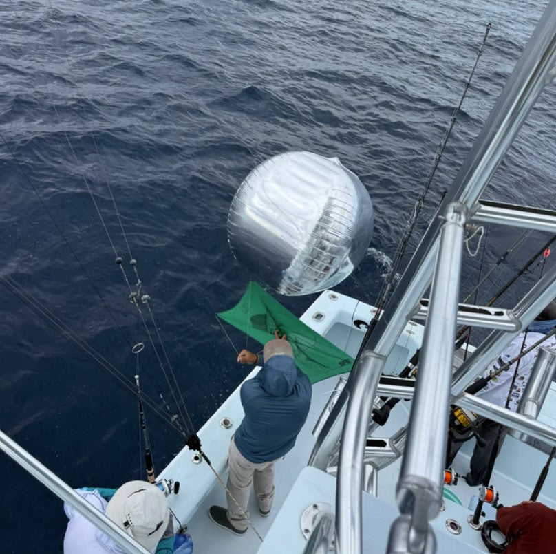 R & R Square Ball Helium Balloon Kite Fishing