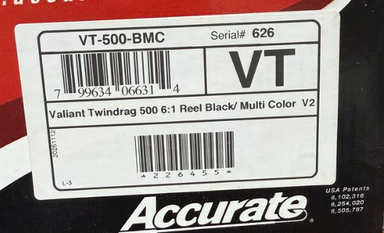 Accurate VT-500-BMC Valiant Twindrag 500 Conventional Reel Black/Multi Color Right Hand