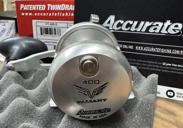 Accurate Valiant 2 TwinDrag VT2 Speed Silver Fishing Reel.