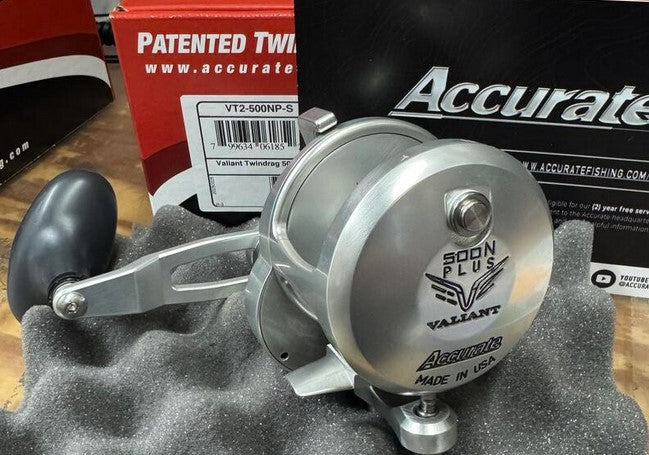 Accurate Valiant 2 TwinDrag VT Slow-Pitch Jigging Reel
