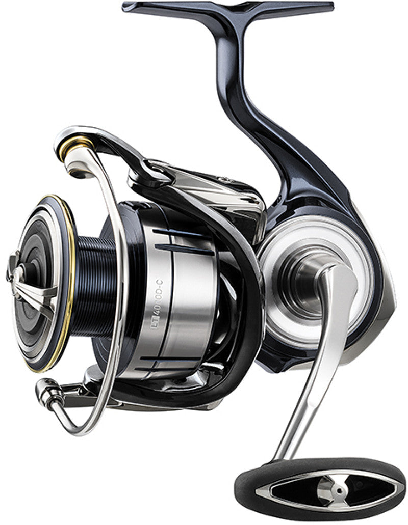 DAIWA Certate LT 5000D Spinning Reel.