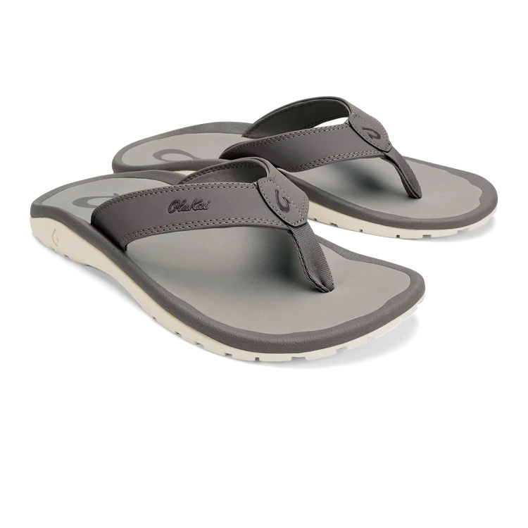 Olukai ‘Ohana Graphite Grey