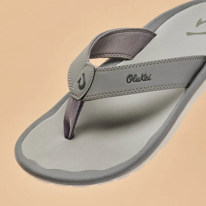 Olukai ‘Ohana Graphite Grey