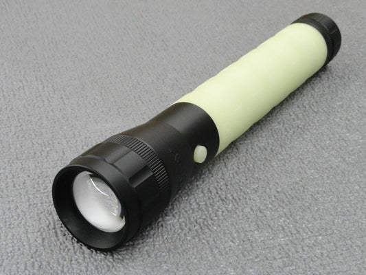 SeaChoice 30-Day LED Flashlight.