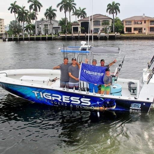 Tigress Portable Aluminum Boat Cleat - 36" Tall with 9" Cleat.