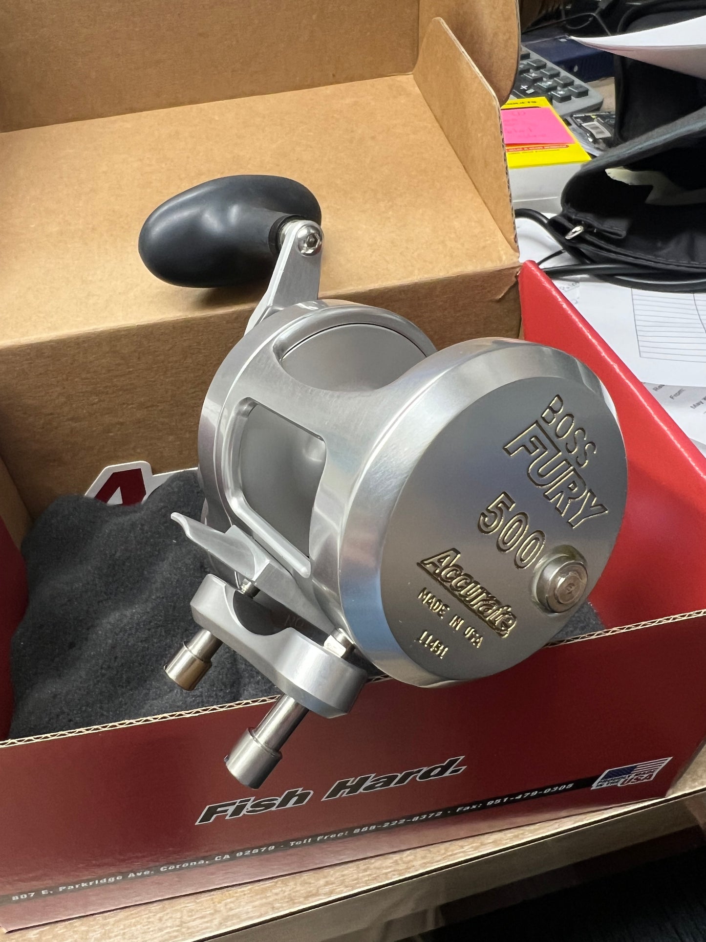 Accurate FX2 500 2 Speed Reel Lefty Silver