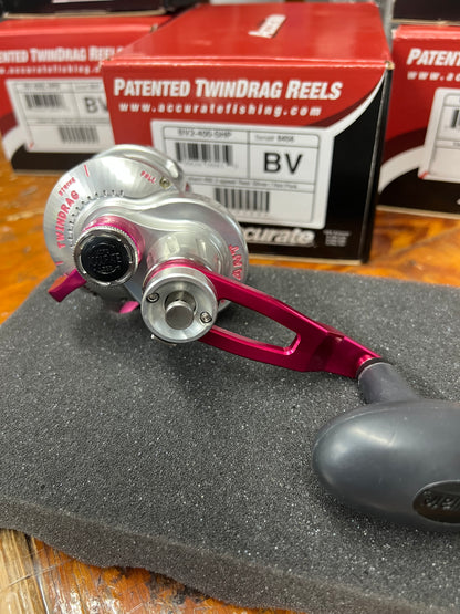 Accurate Boss Valiant BV2-400 2-Speed Lever Drag Reels Silver Hot Pink