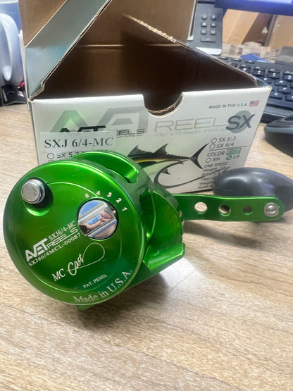 Avet Reels SXJ 6/4 MC LH 2 Speed SPECIAL Green Master Cast Lefty Left Hand Reel