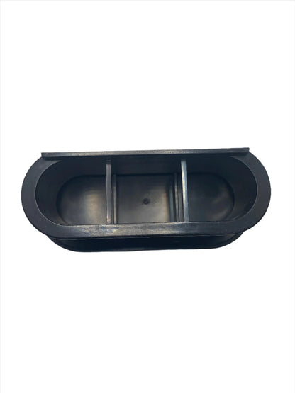 Marine East Black Oval Scupper with Lid ME6152