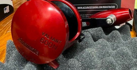 Accurate Valiant 600 SPJ 6:1 Narrow Reel Red/Black Reel