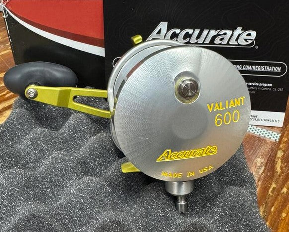 Accurate BV-600-SMYL Boss Valiant 600 Reel Custom Silver Matte Yellow
