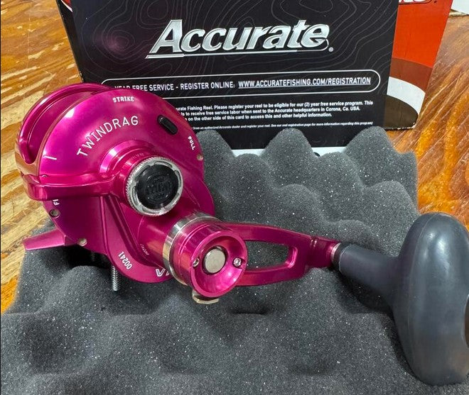 pink shimano reel Accurate VT2 USA Edition VT2-500NP-USA (Round Knob)