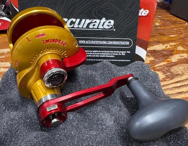Accurate Valiant 500 Narrow Plus 2-Speed BV2-500NLP Lefty Orange Red Reel
