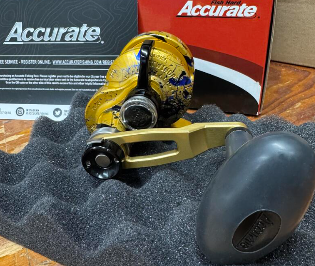 Accurate Valiant 300 2-Speed Clicker Lefty Custom Gold Blue Black Splatter Conventional Reel