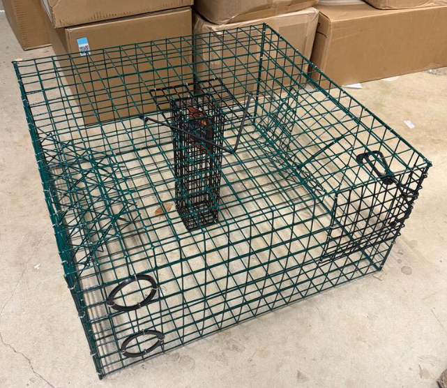 Rob's Reel Bait Half Crab 1/2 Trap 24" x 24" x 12" Made In America