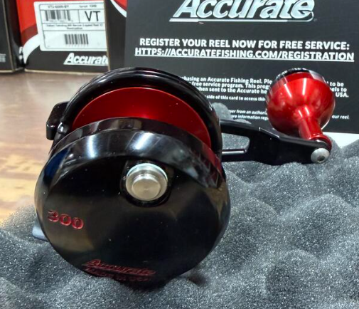 Accurate VT-300CL-BR Valiant Twindrag 300 Lefty Reel With Clicker V2 Black/Red Next Gen Handle