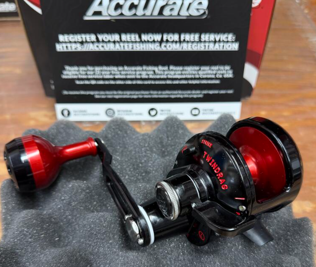 Accurate VT-300CL-BR Valiant Twindrag 300 Lefty Reel With Clicker V2 Black/Red Next Gen Handle