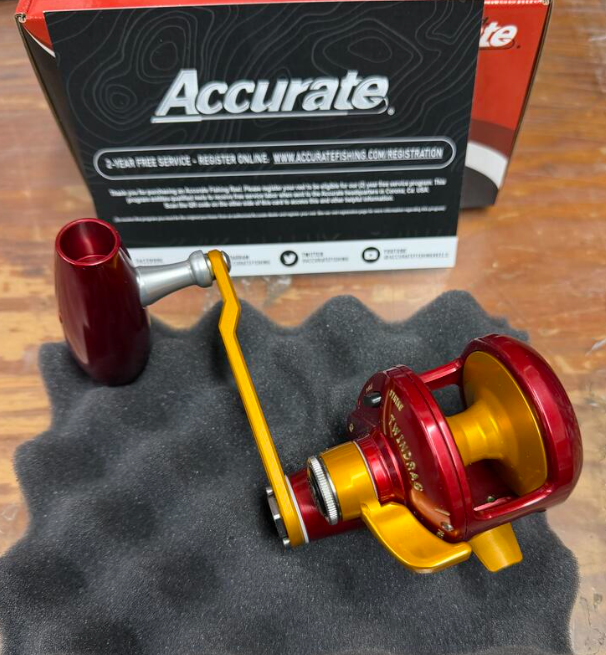 Accurate VT-300L-JIG-RIG Valiant Twindrag 300 Lefty V2 Jigging Reel Red/International Gold