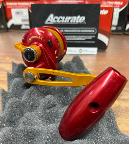 Accurate VT-500N-JIG-RIG Valiant Twindrag 500 Narrow V2 Jigging Reel Red/International Gold