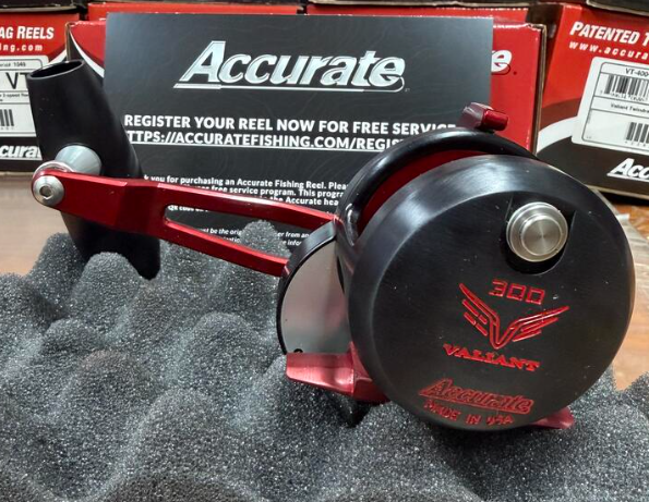 Accurate VT2-300C-MBR Valiant Twindrag 300 2-Speed Reel V2 Matte Black/Red SPJ Handle