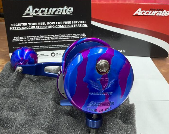 Accurate VT2-500-PUBLC Valiant 2 500 2-Speed Conventional Reel Purple Blue Camo Next-Gen Round Knob