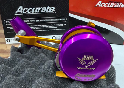 Accurate VT2-500N-JIG-PUIG Valiant 2 500 Narrow 2-Speed Jigging Conventional Reel Purple International Gold