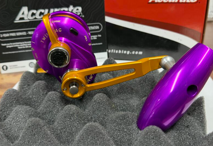 Accurate VT2-500N-JIG-PUIG Valiant 2 500 Narrow 2-Speed Jigging Conventional Reel Purple International Gold