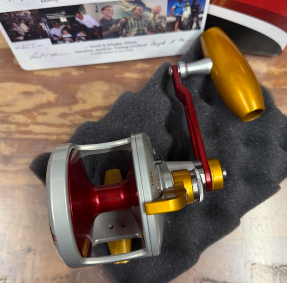 Accurate VT2-600N-JIG-FSFL Valiant Twindrag 600 Narrow 2-Speed V2 Jigging Conventional Reel Free State Of Florida Right Hand