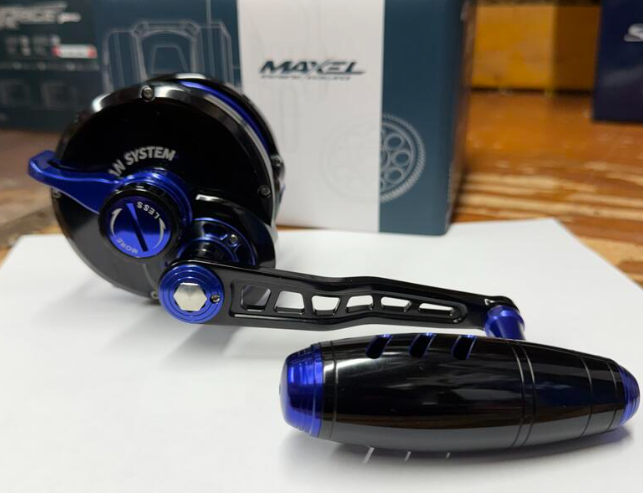 Maxel Rage Pro 90 Custom Black Blue Conventional Reel Right Hand
