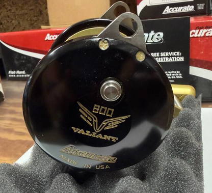 Accurate VT2-800L-BG Boss TwinDrag Valiant 800 2-Speed Conventional Reel Black/Gold Left Hand
