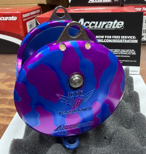 Accurate VT2-1000L-PUBLC Valiant 2 1000 2-Speed Purple Blue Camo Conventional Reel Left Hand