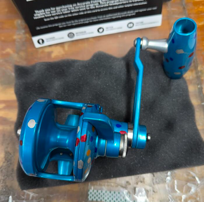 Accurate VT2-500NP-FP Valiant 2 500 Narrow Plus 2-Speed Conventional Reel Fruity Pebbles SPJ Handle