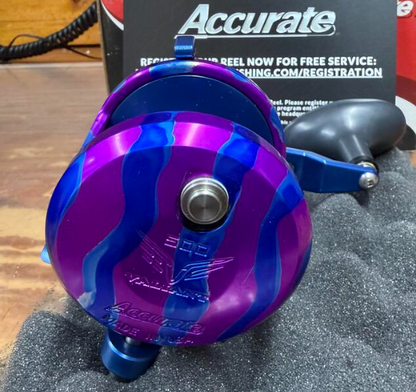 Accurate VT2-500L-PUBLC Valiant 2 500 2-Speed Conventional Reel Purple Blue Camo Left Hand