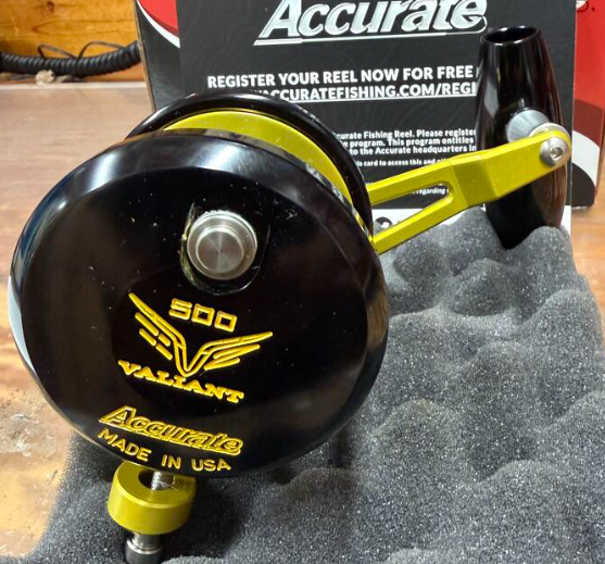 Accurate VT2-500L-BY Valiant 2 500 2-Speed Conventional Reel Black Yellow Left SPJ Handle