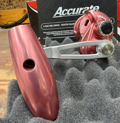 Accurate VT-300L-JIG-PS Valiant 2 Twindrag 300 Conventional Reel Pink Silver Left Hand