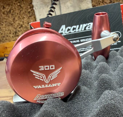 Accurate VT-300L-JIG-PS Valiant 2 Twindrag 300 Conventional Reel Pink Silver Left Hand
