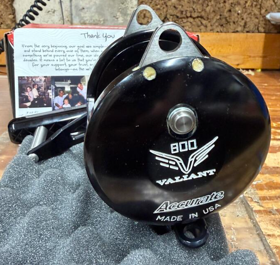 Accurate VT2-800-N Valiant 2 800 2-Speed Conventional Reel Black Extreme Knob