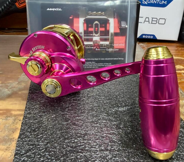 Maxel Armory 35 Level Wind Pink And Light Gold Conventional Reel Right Hand