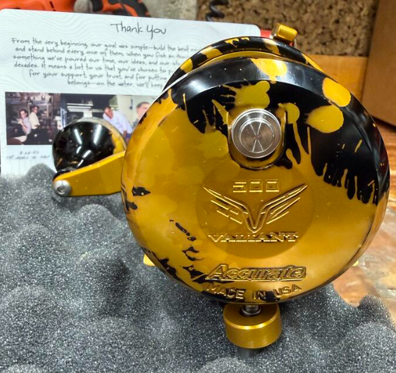 Accurate VT2-500-GBTIG Valiant Twindrag 500 2-Speed Reel V2 Conventional Reel Gold Black Tiger Right Hand