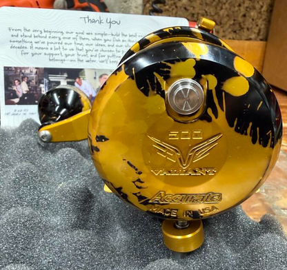 Accurate VT2-500-GBTIG Valiant Twindrag 500 2-Speed Reel V2 Conventional Reel Gold Black Tiger Right Hand