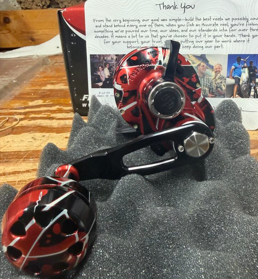 Accurate VT-300C-BRSL Valiant V2 300 Conventional Reel Black Red Silver Clicker Right Hand