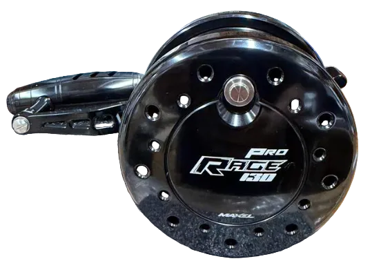 Maxel Rage Pro 130 Conventional Reel Shiny Black Edition Right Hand