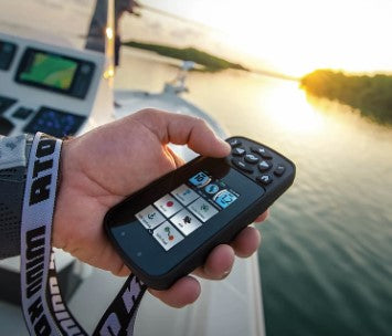 Minn Kota i-Pilot Link with Bluetooth Integrated GPS Trolling System.