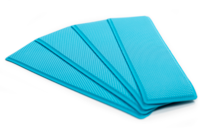 SeaDek Embossed Step Kit for Trailer Fender's & Boats - 3.75″ x 12.75″.