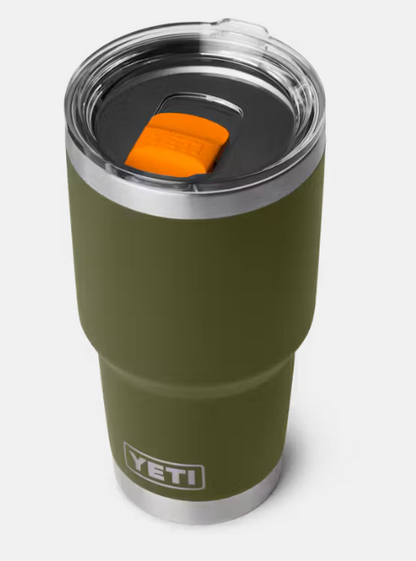 Yeti Rambler Tumbler with Magslide Lid.