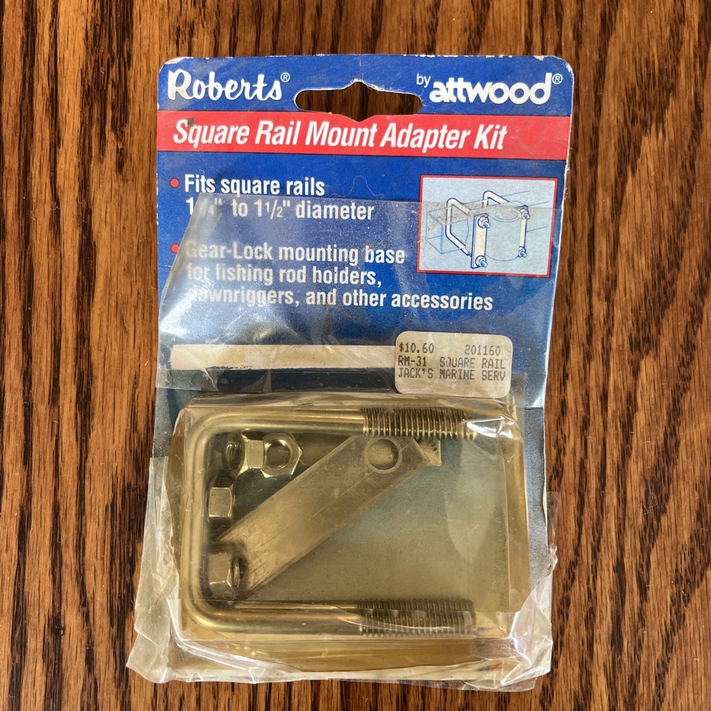 Rod Holder Square Rail Mount Adapter by Attwood - Fits rails 1.25" - 1.5" RM-31